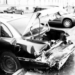 5 Factors to Consider When Choosing a Car Accident Attorney
